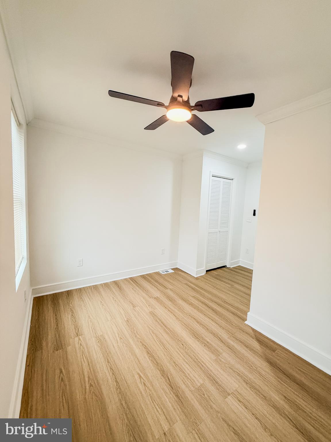 BROADWAY EAST - Residential