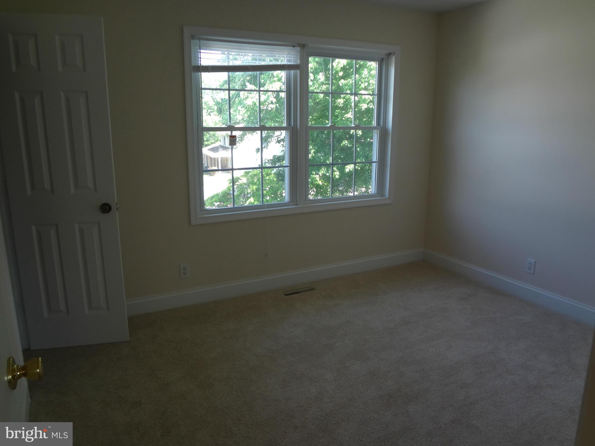 MAPLE GROVE - Residential