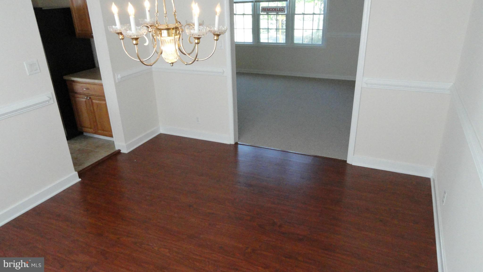 MAPLE GROVE - Residential