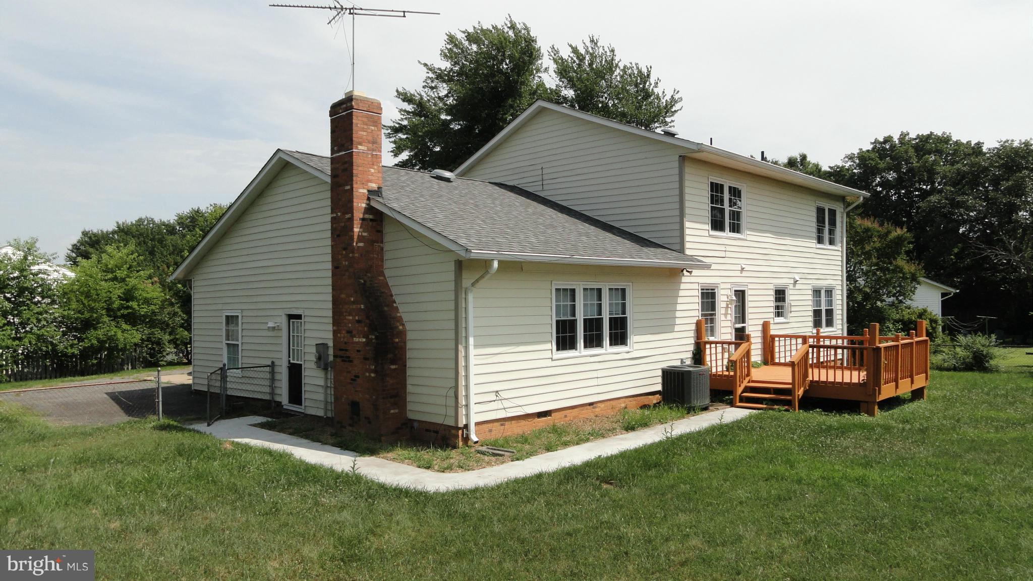 MAPLE GROVE - Residential