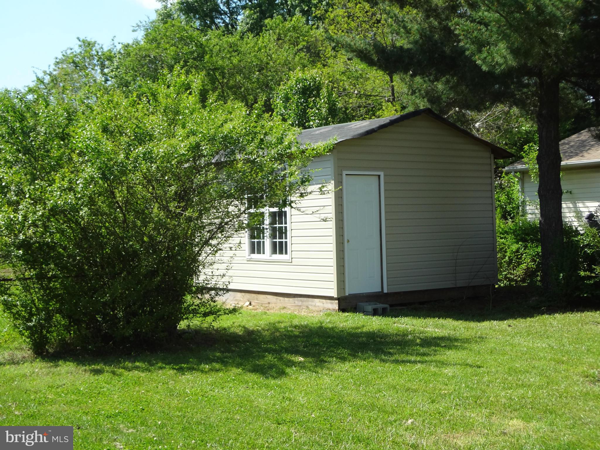 MAPLE GROVE - Residential