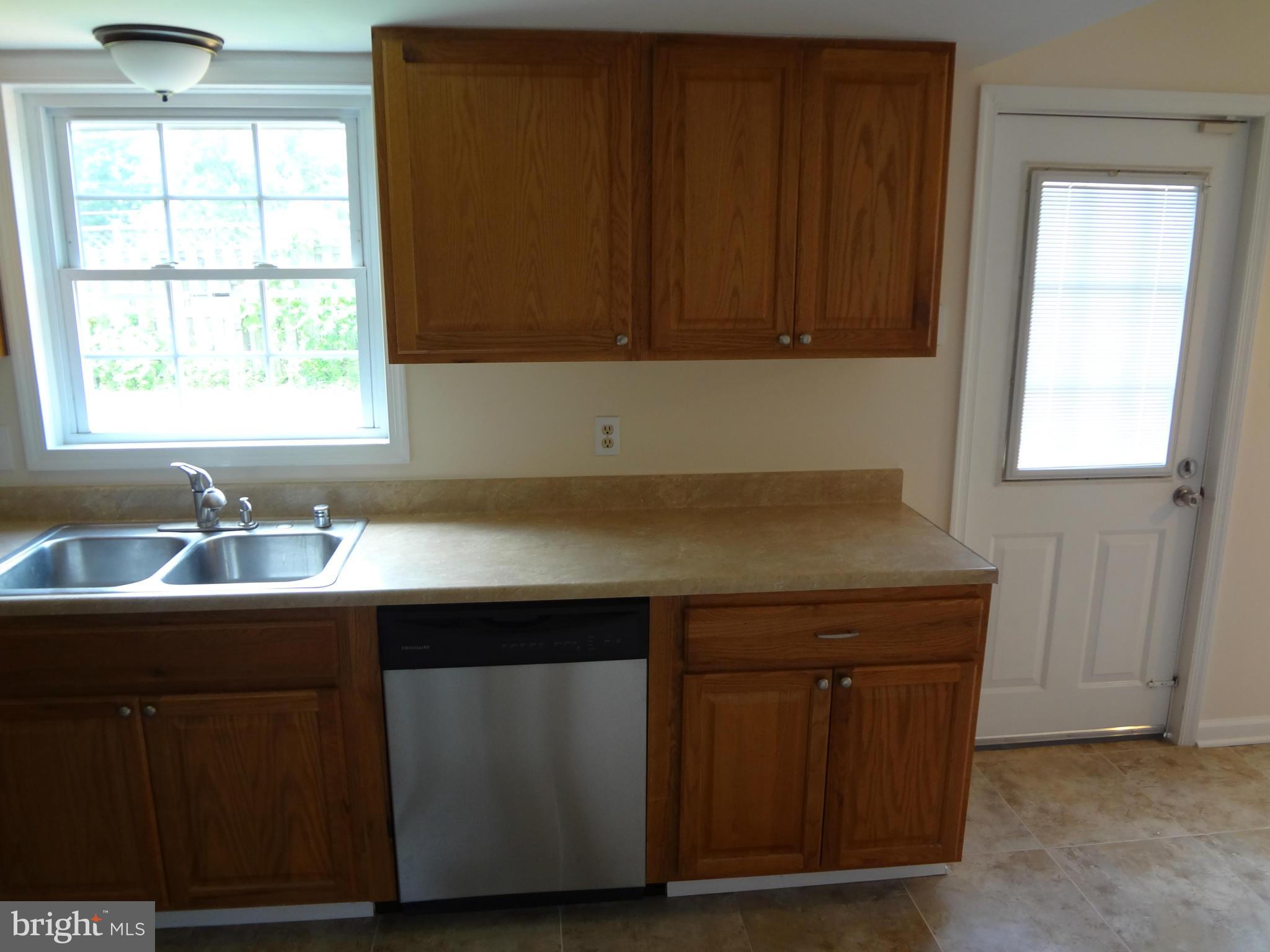 MAPLE GROVE - Residential