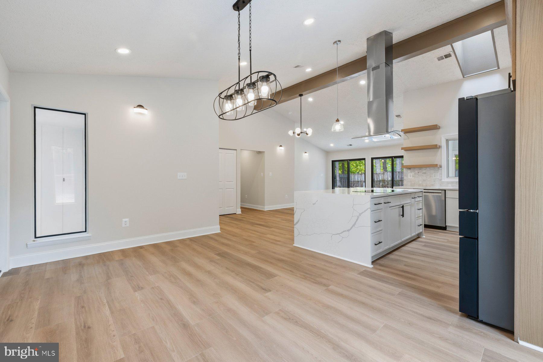BONNIE BRAE - Residential