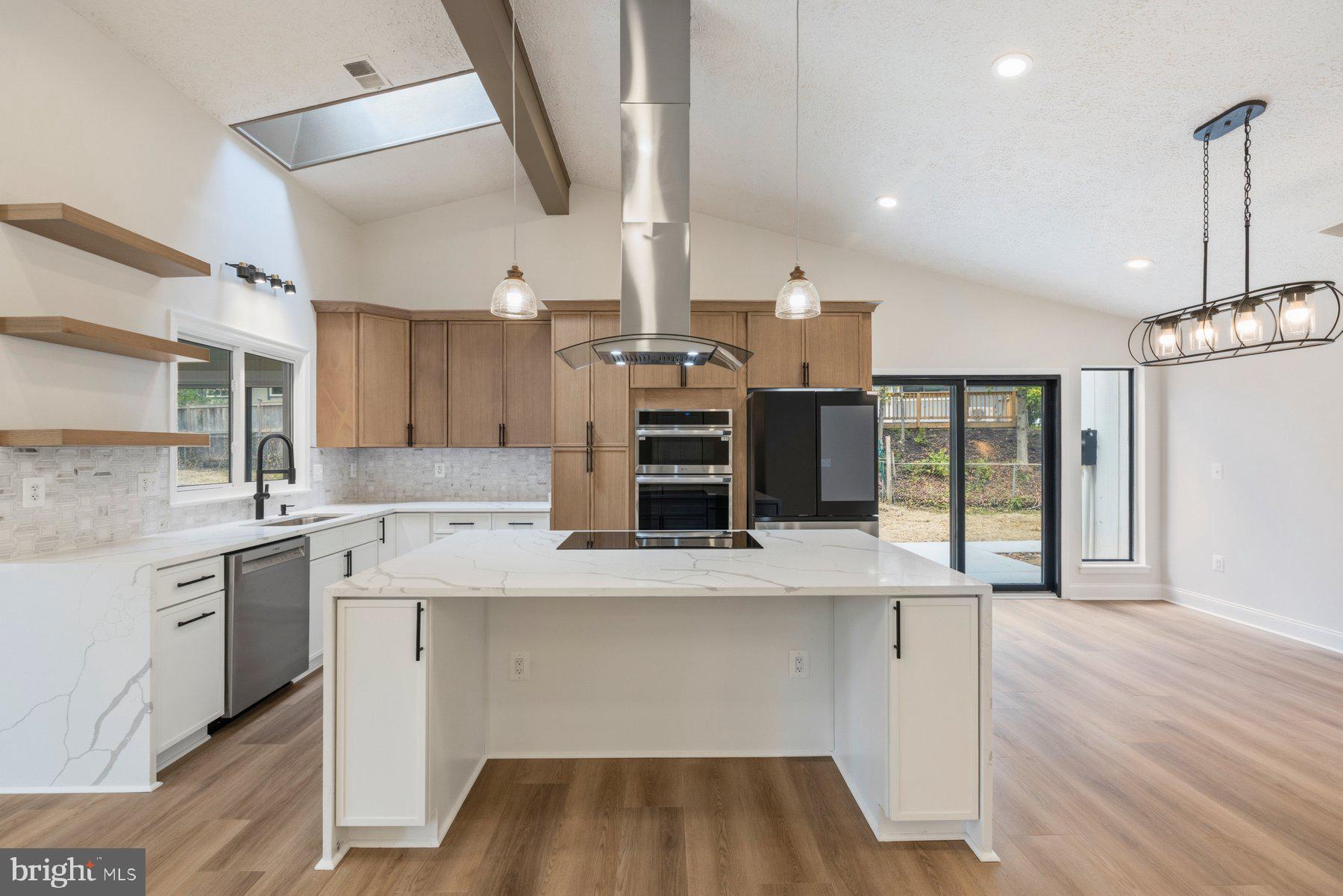BONNIE BRAE - Residential