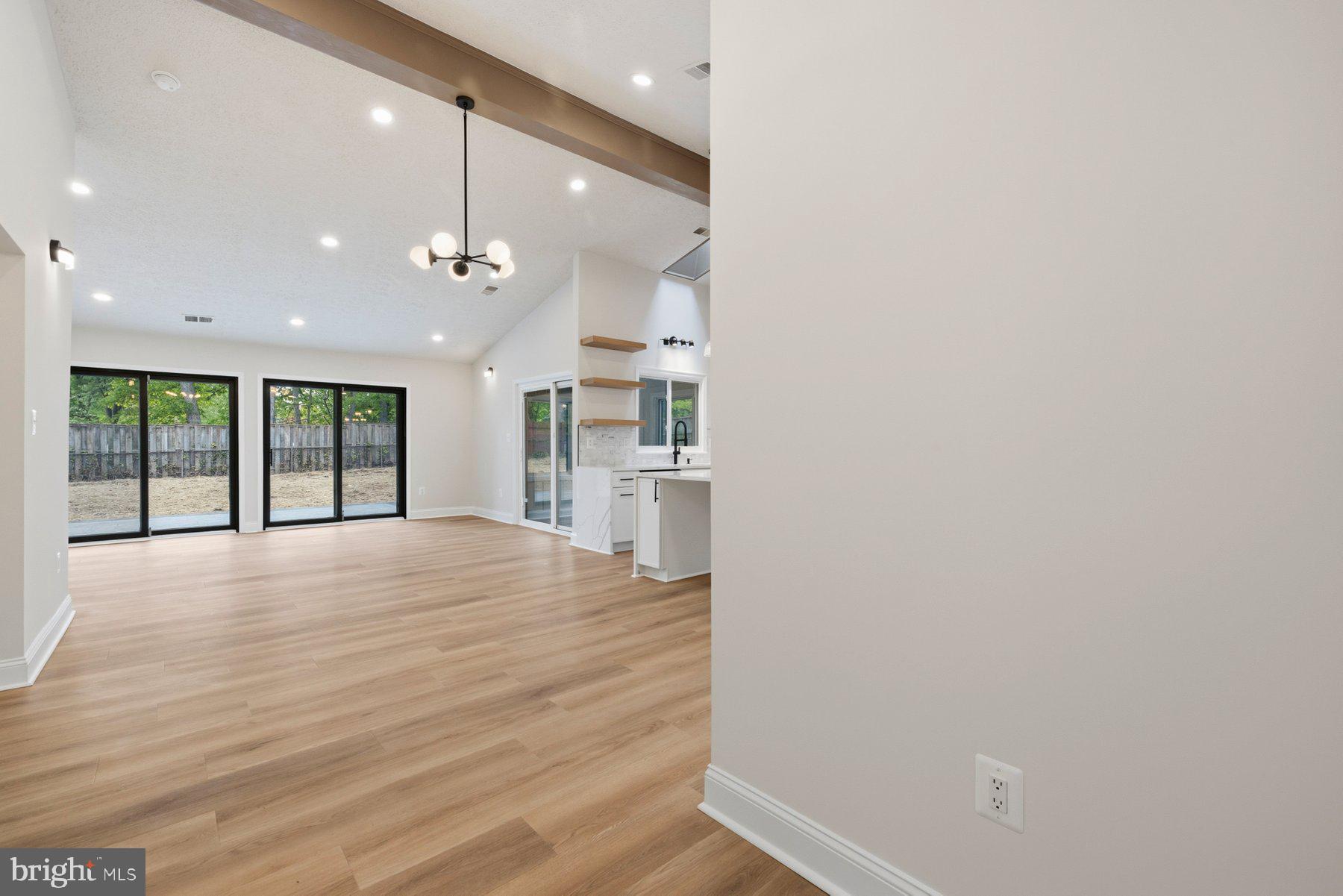 BONNIE BRAE - Residential