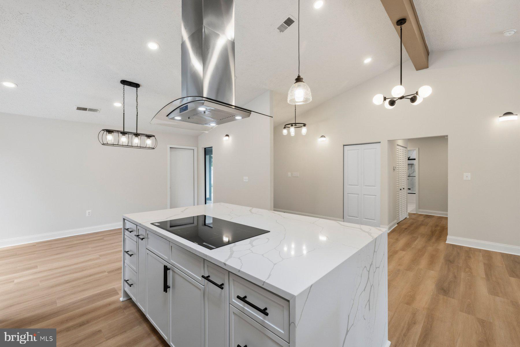 BONNIE BRAE - Residential