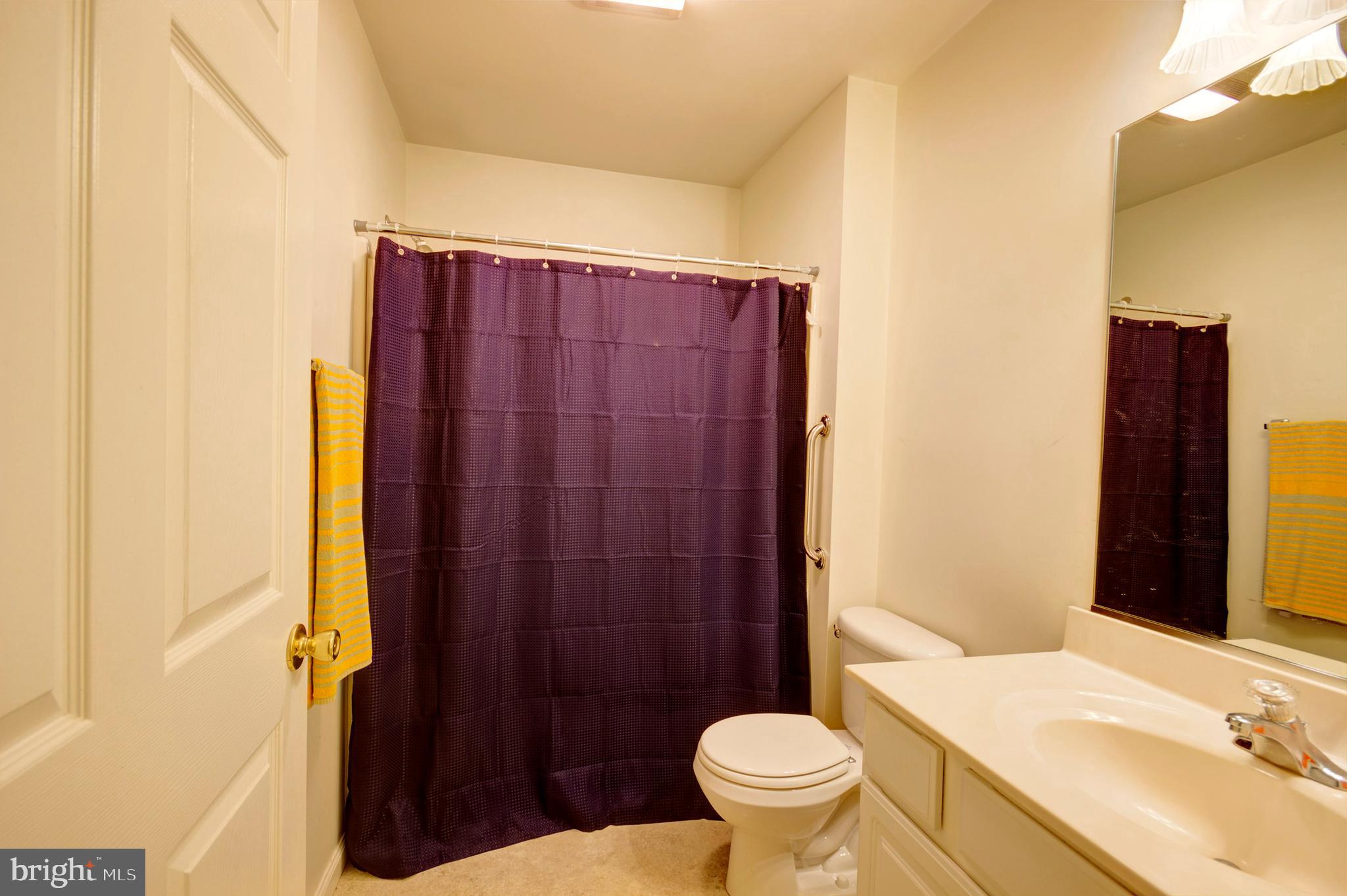 AVALON RETIREMENT COMM - Residential