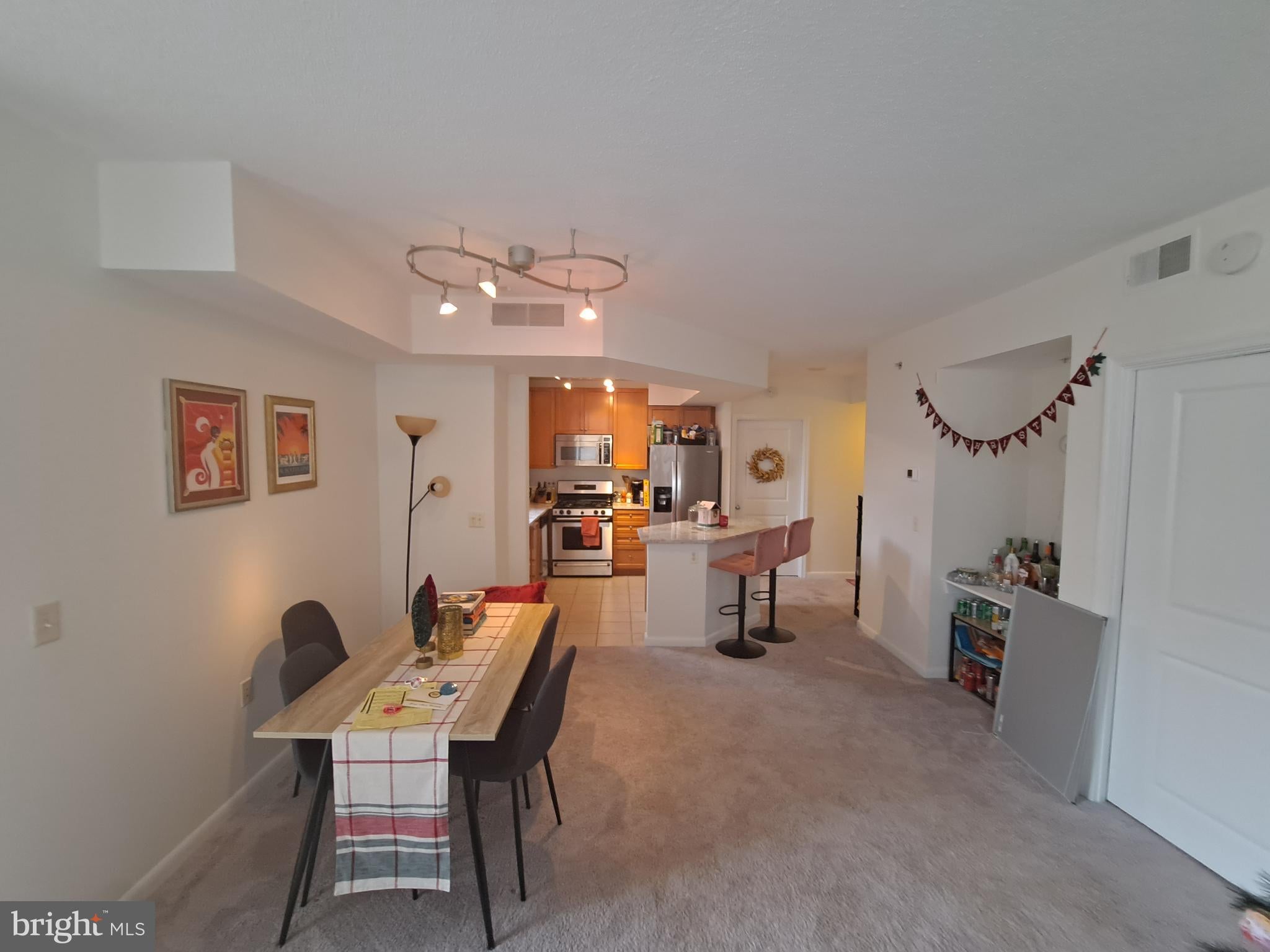 851 N GLEBE ROAD N 617