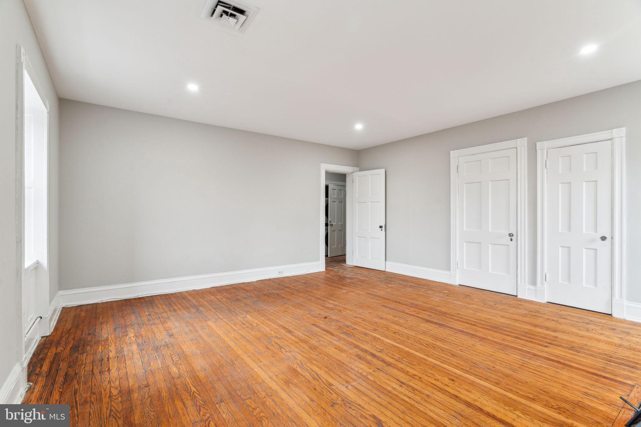 RITTENHOUSE SQUARE - Residential Lease