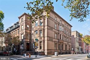 RITTENHOUSE SQUARE - Residential Lease