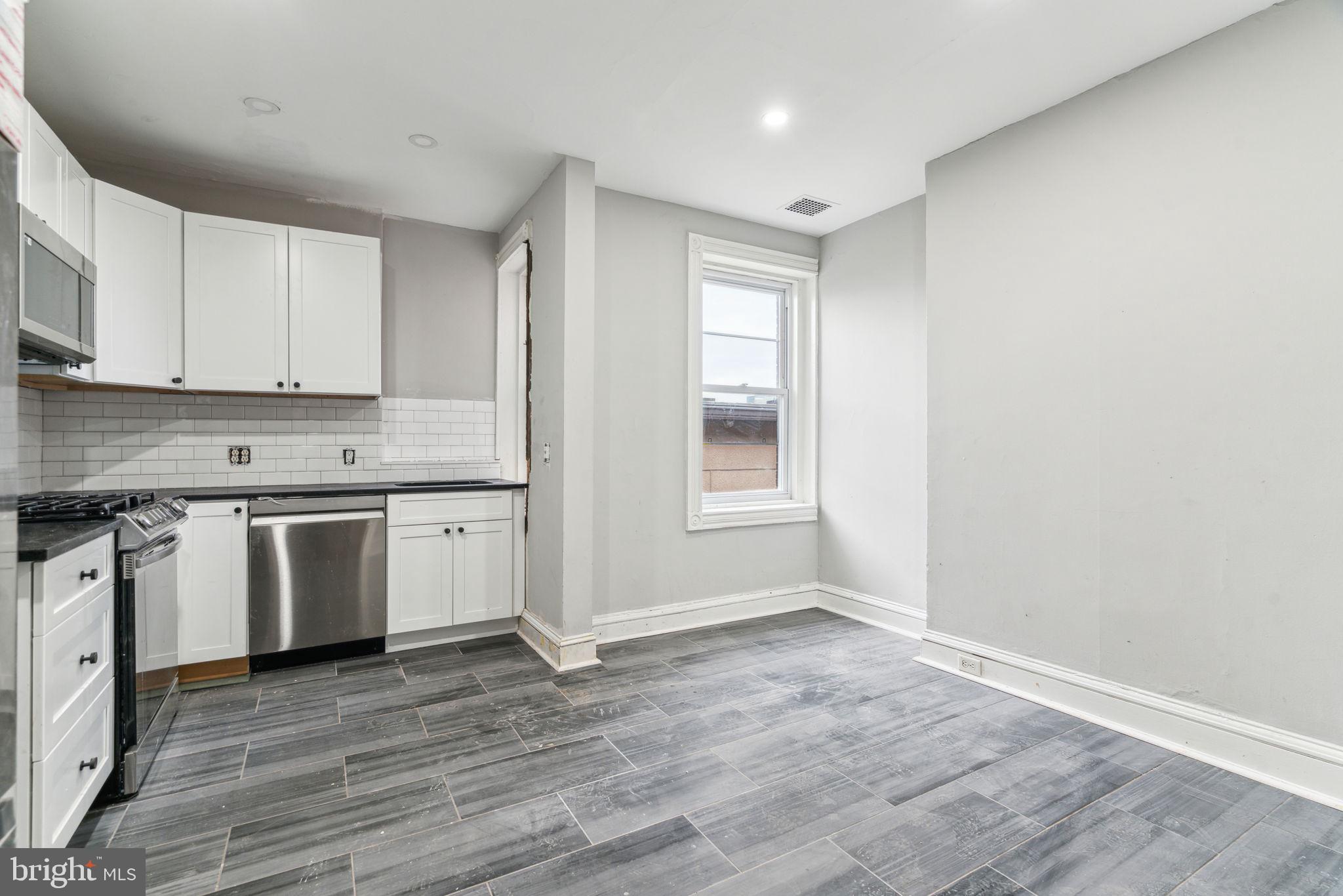 RITTENHOUSE SQUARE - Residential Lease