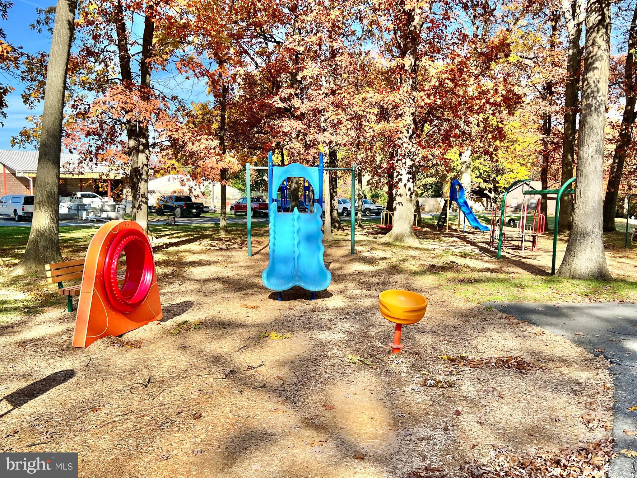 OAK SUMMIT - Residential