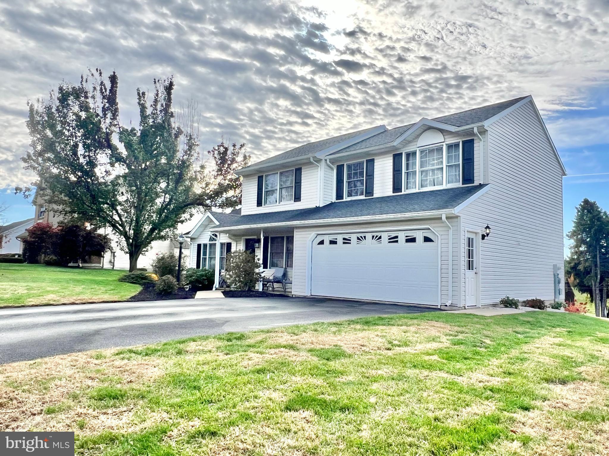 OAK SUMMIT - Residential