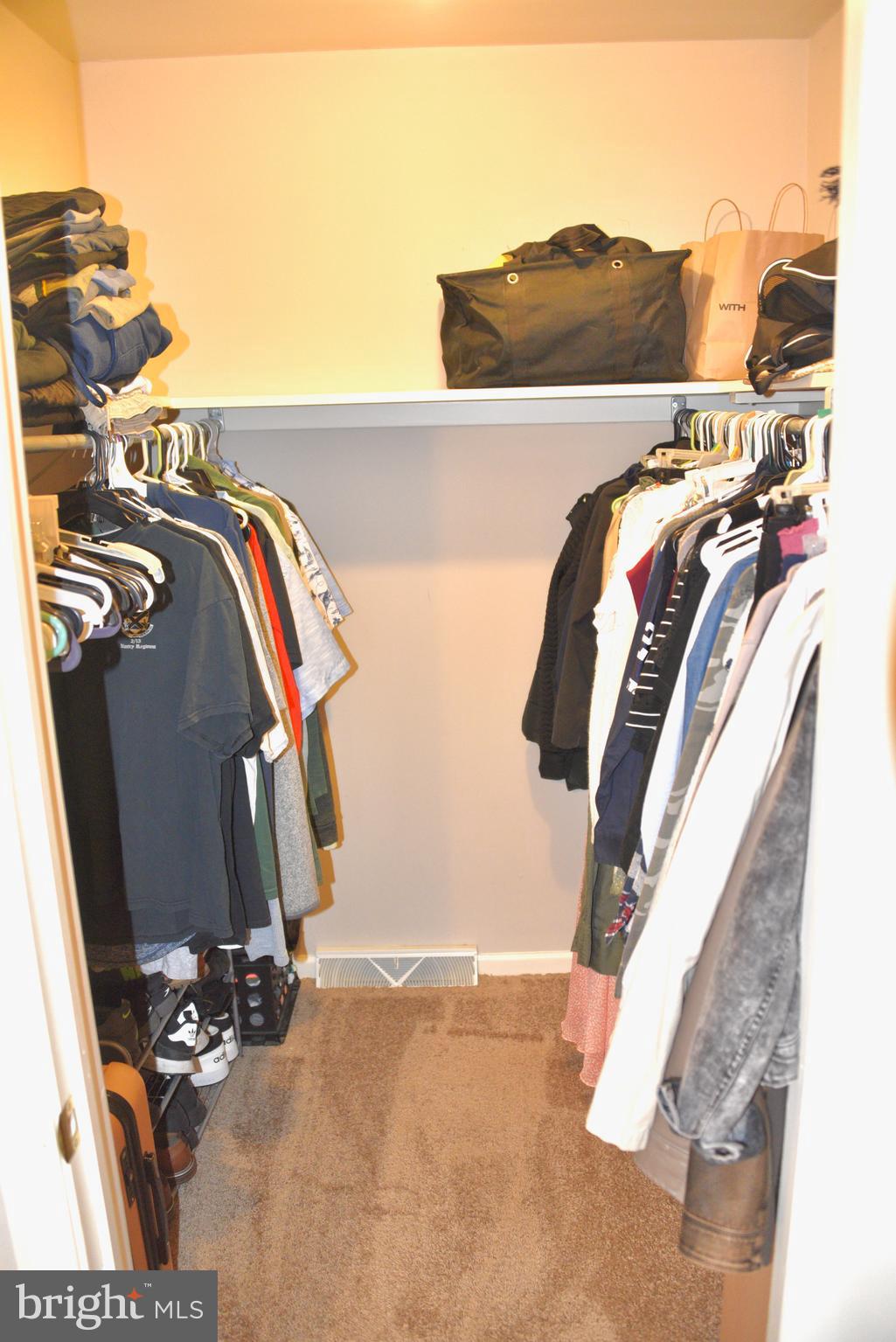 OAK SUMMIT - Residential