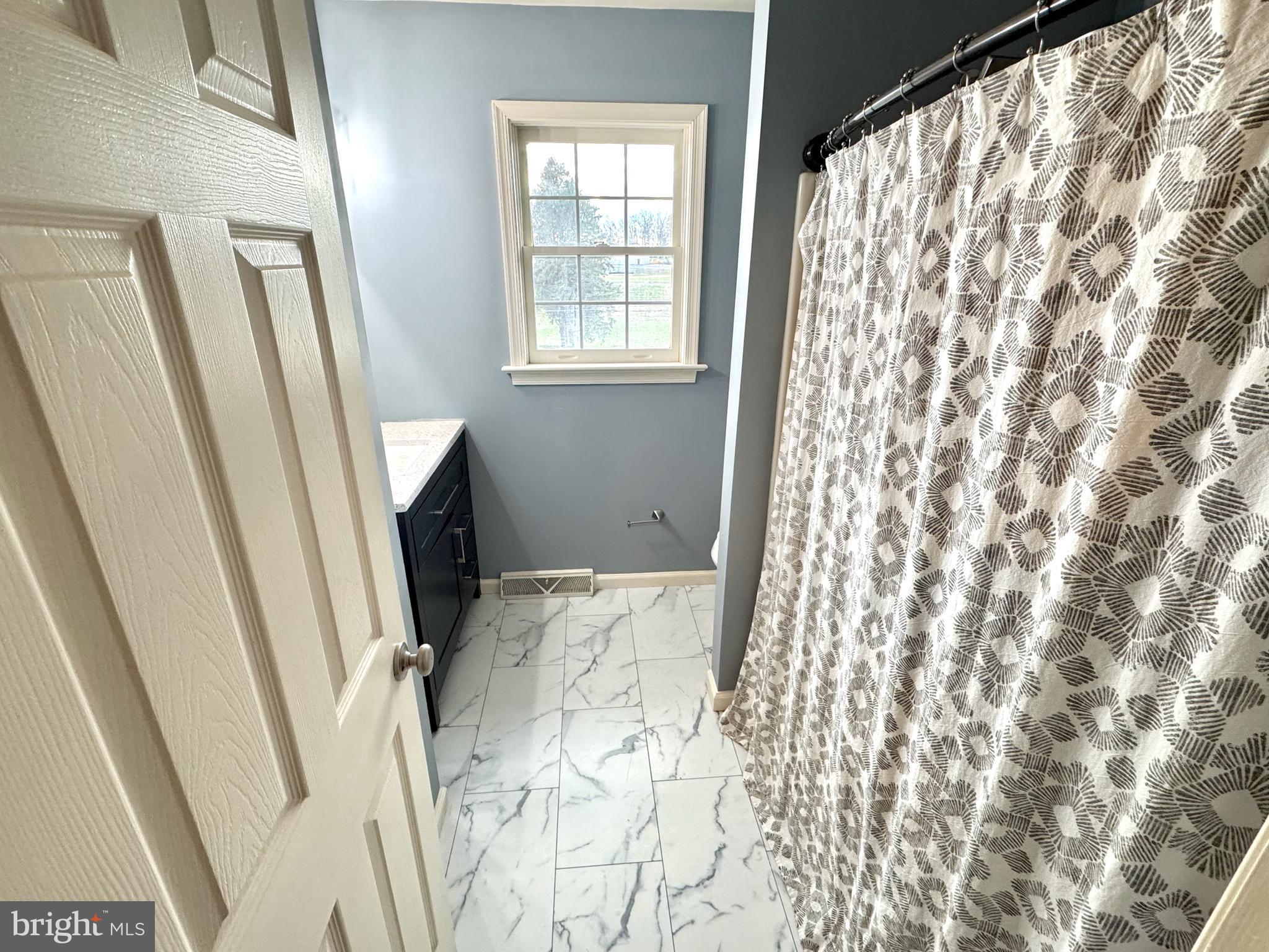 OAK SUMMIT - Residential