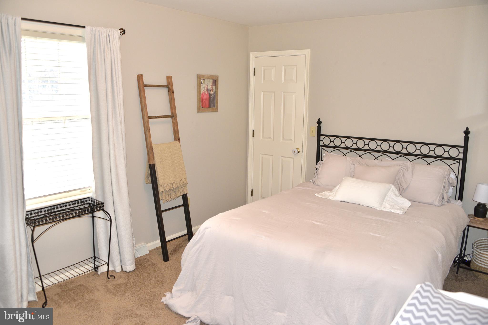 OAK SUMMIT - Residential