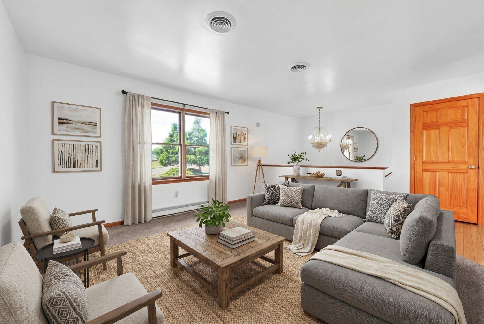 103 W WALNUT STREET