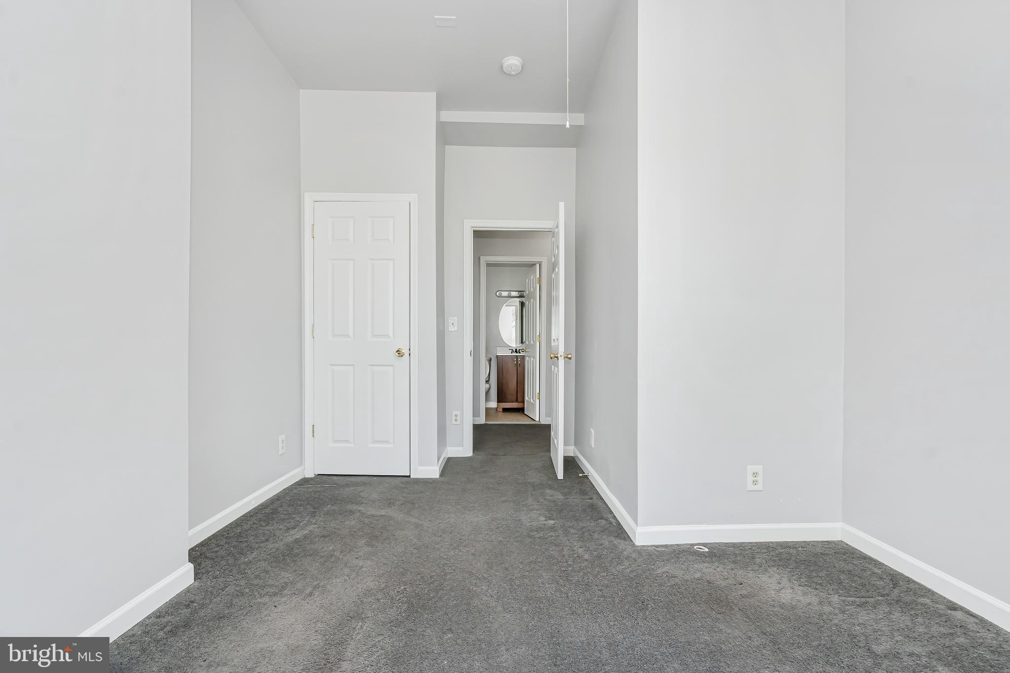 WASHINGTON VILLAGE - Residential