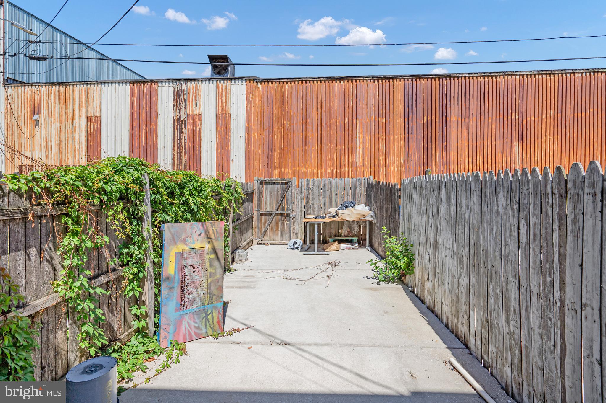 WASHINGTON VILLAGE - Residential