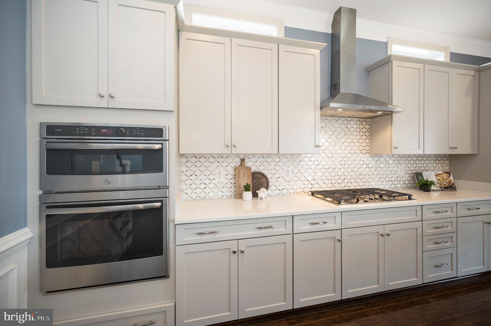 DOMINION VALLEY COUNTRY CLUB - Residential