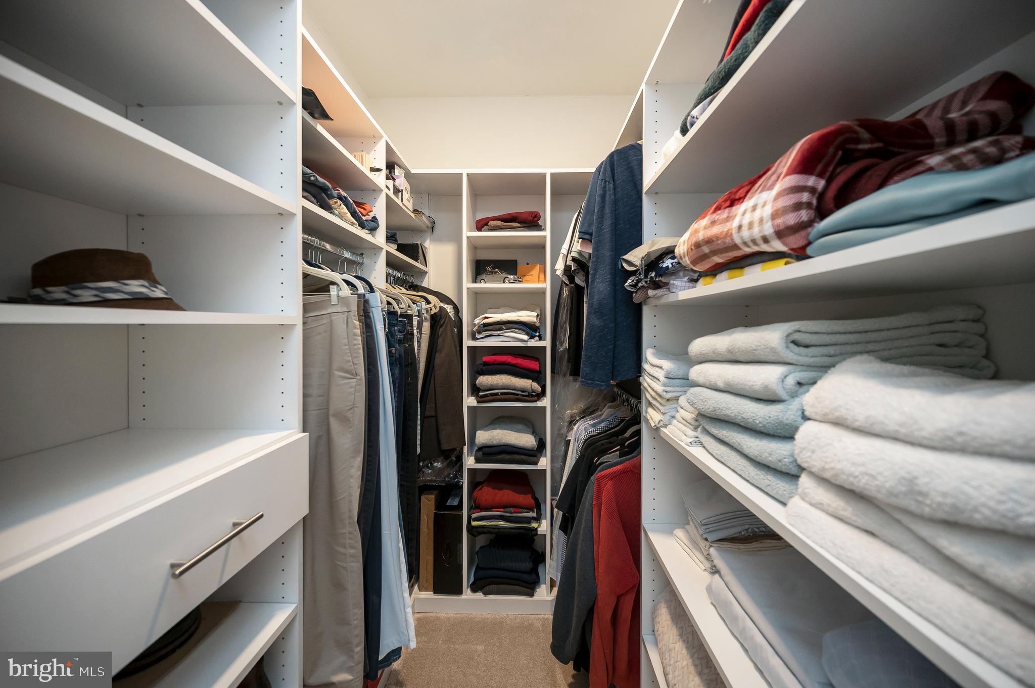 DOMINION VALLEY COUNTRY CLUB - Residential