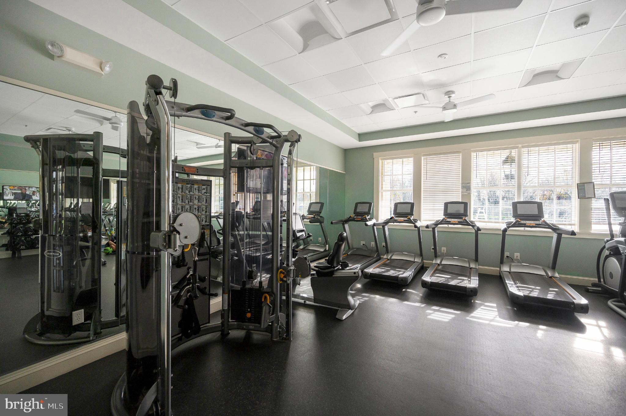 DOMINION VALLEY COUNTRY CLUB - Residential