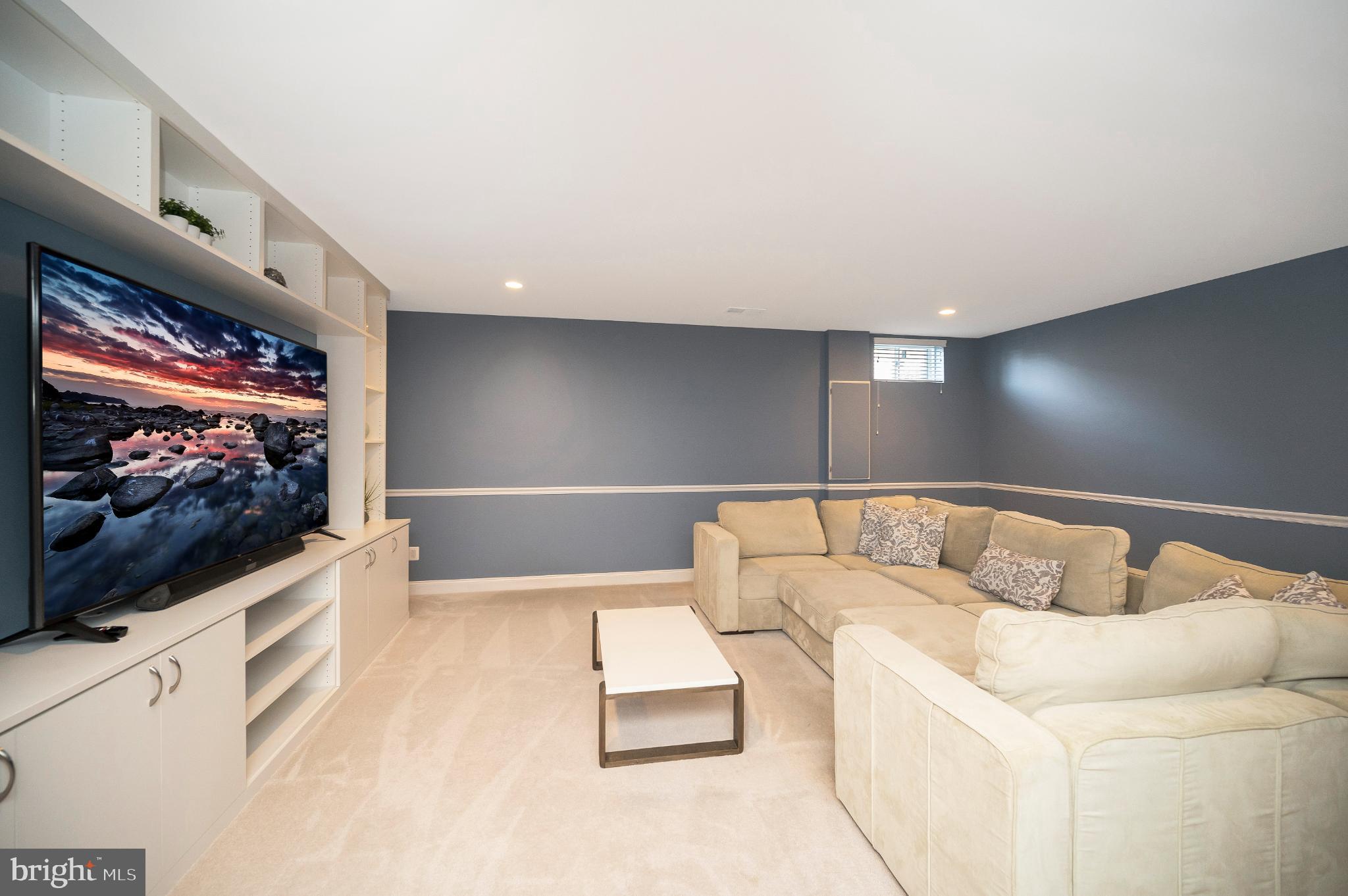 DOMINION VALLEY COUNTRY CLUB - Residential