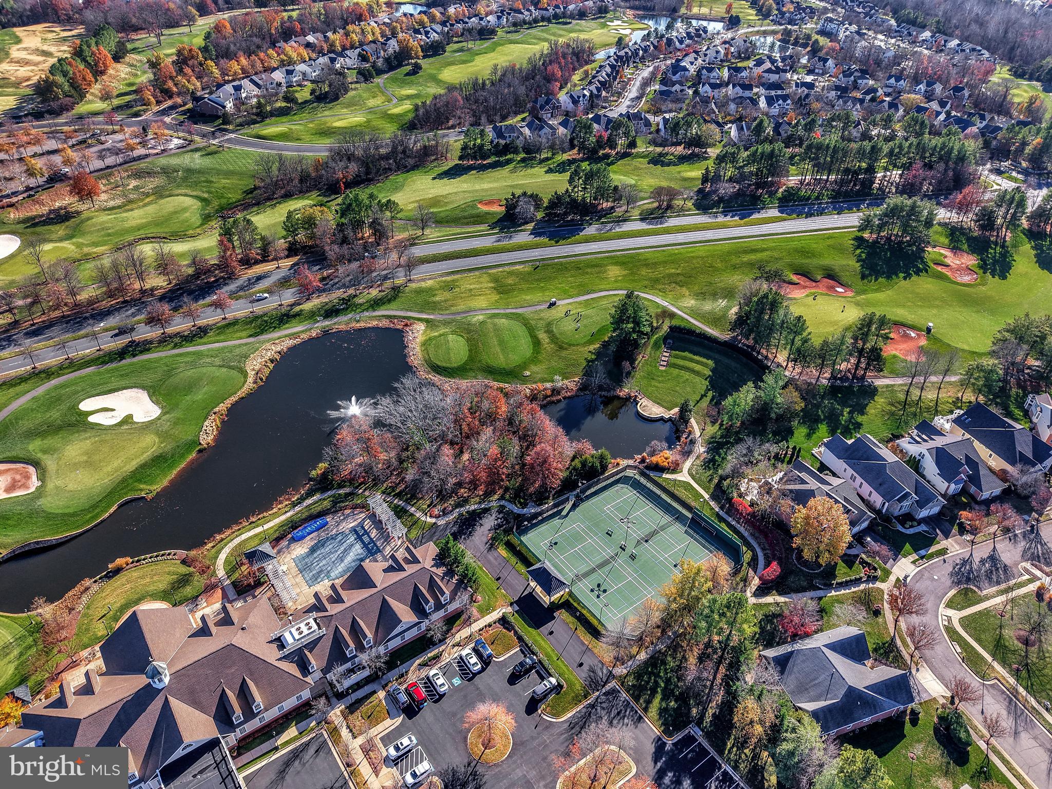 DOMINION VALLEY COUNTRY CLUB - Residential