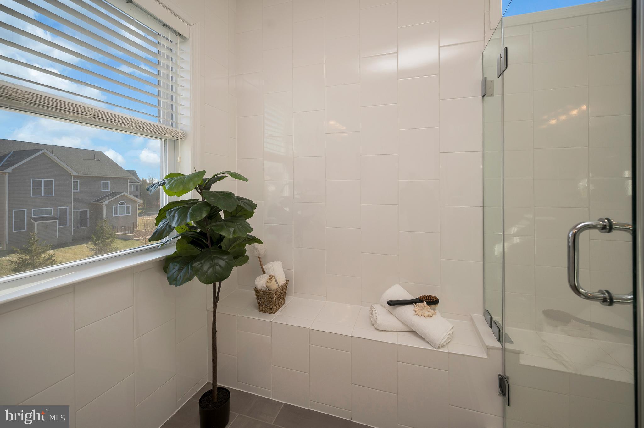 DOMINION VALLEY COUNTRY CLUB - Residential