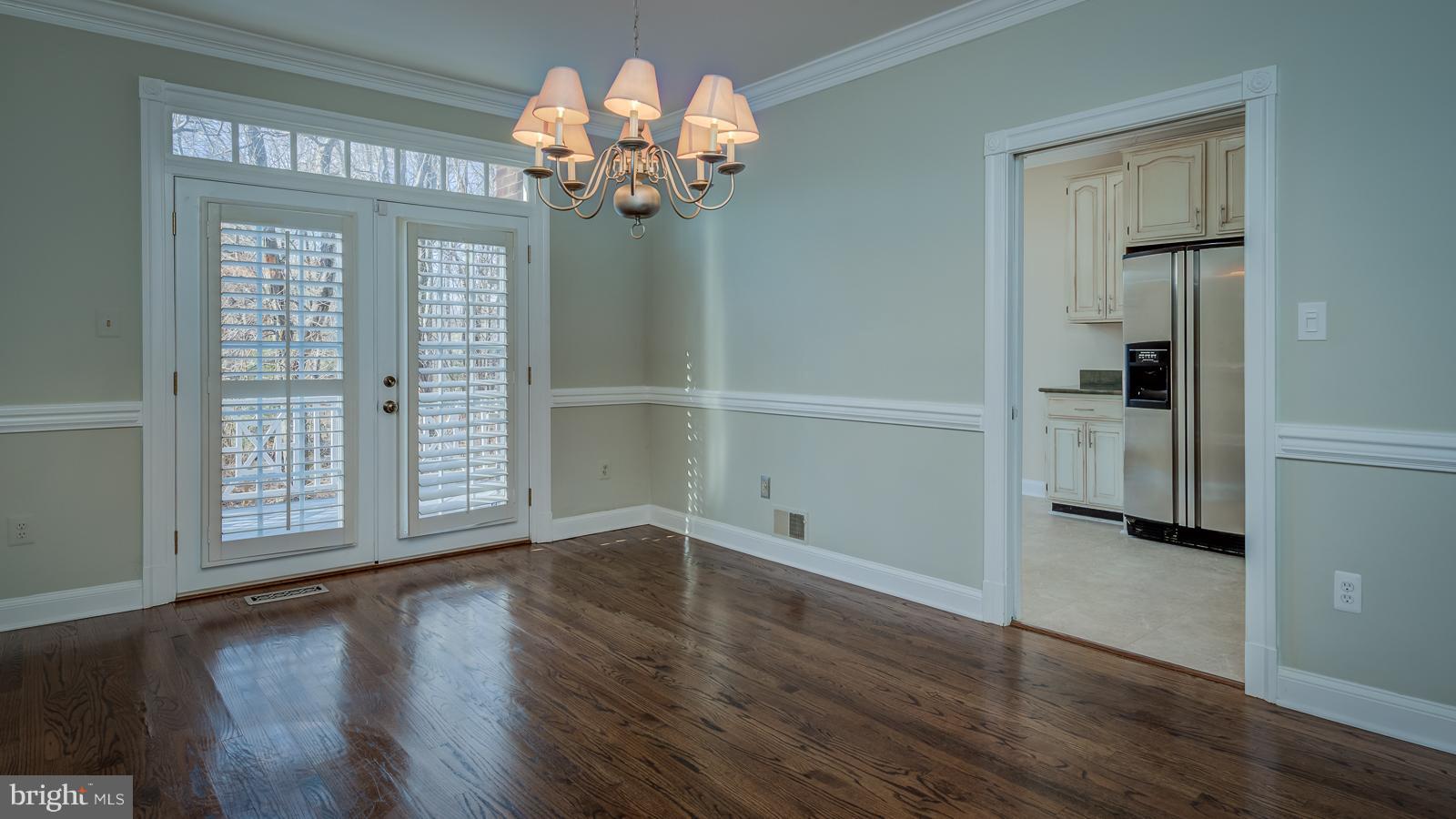 COURTHOUSE WOODS - Residential