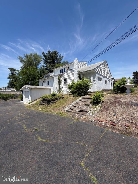 Photo of 1916 Fernbrook Avenue, FEASTERVILLE TREVOSE, PA 19053 (MLS # PABU2123194)