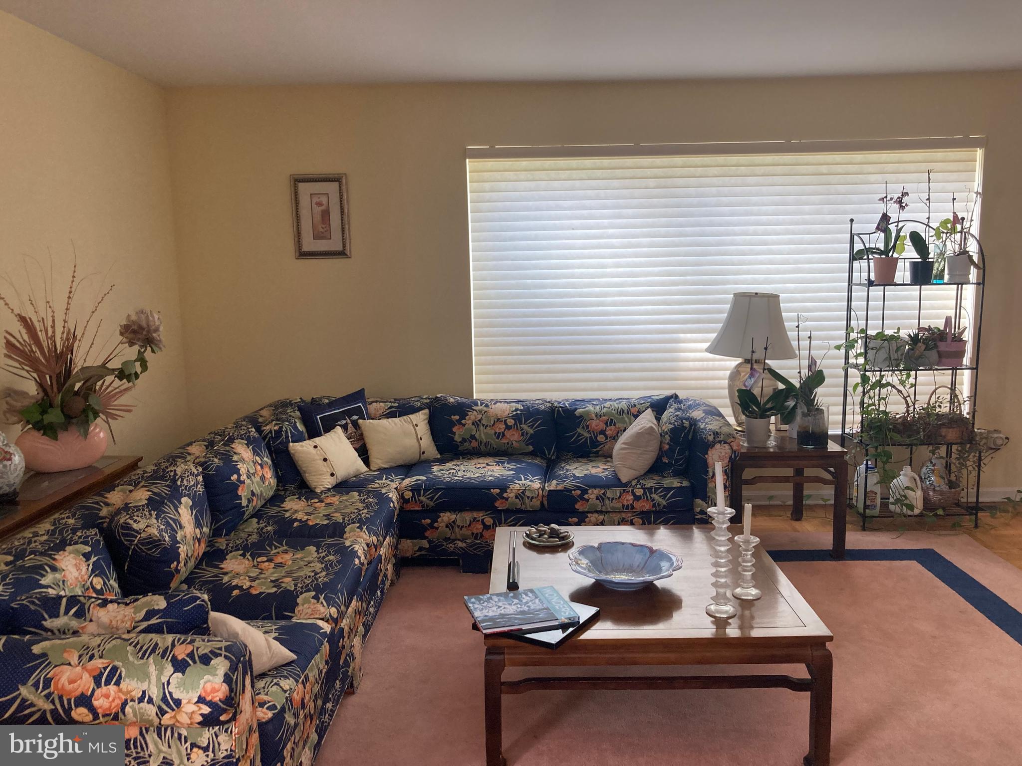 HUNTINGDON VALLEY - Residential