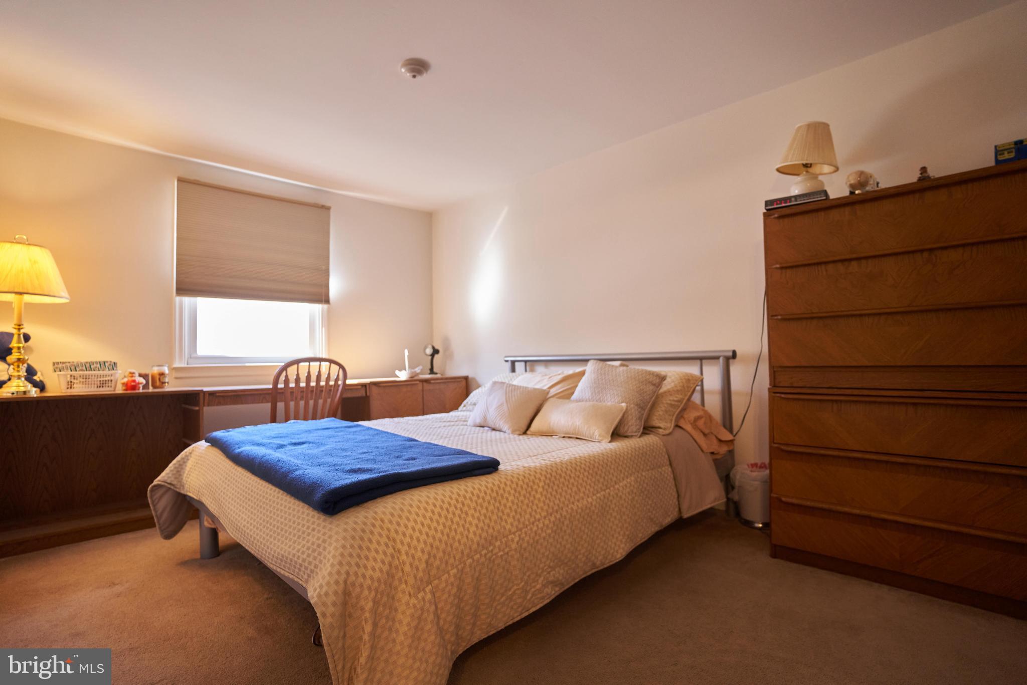 HUNTINGDON VALLEY - Residential