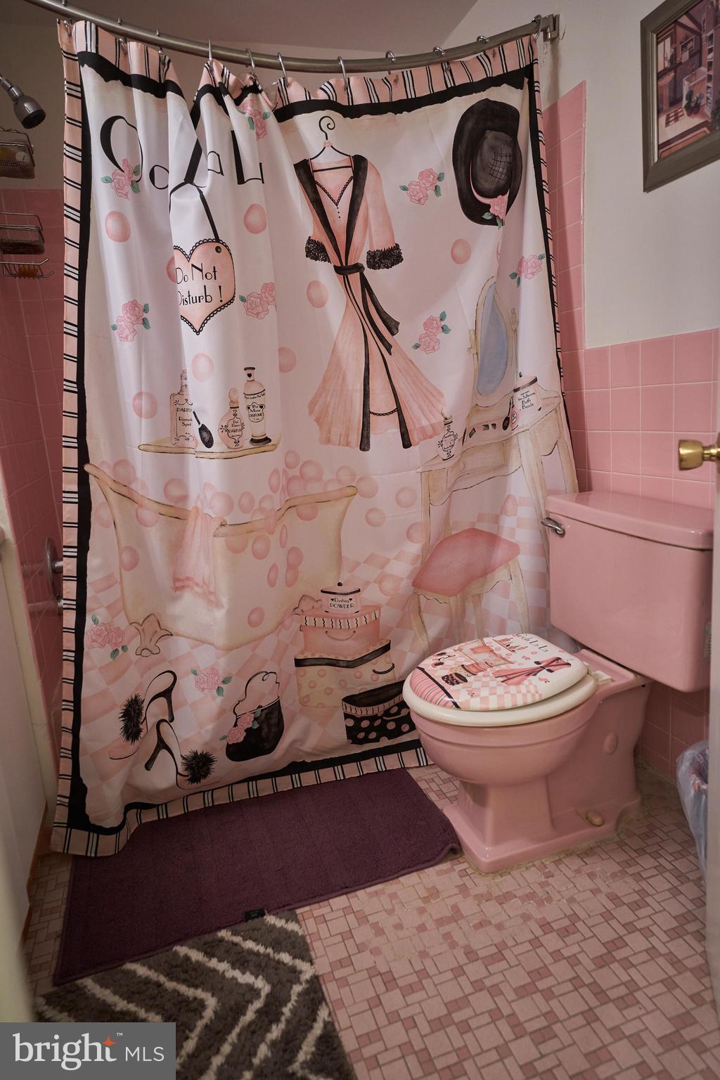 HUNTINGDON VALLEY - Residential