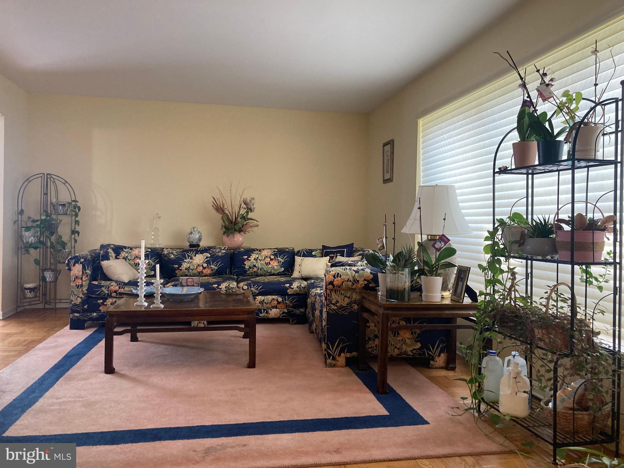 HUNTINGDON VALLEY - Residential