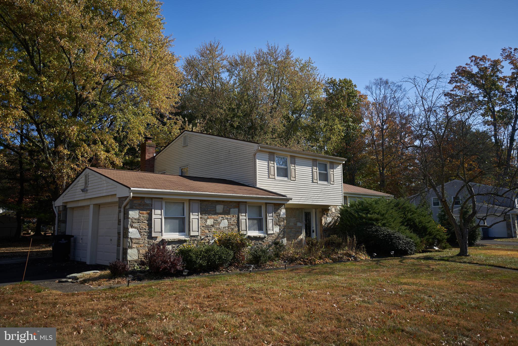 HUNTINGDON VALLEY - Residential