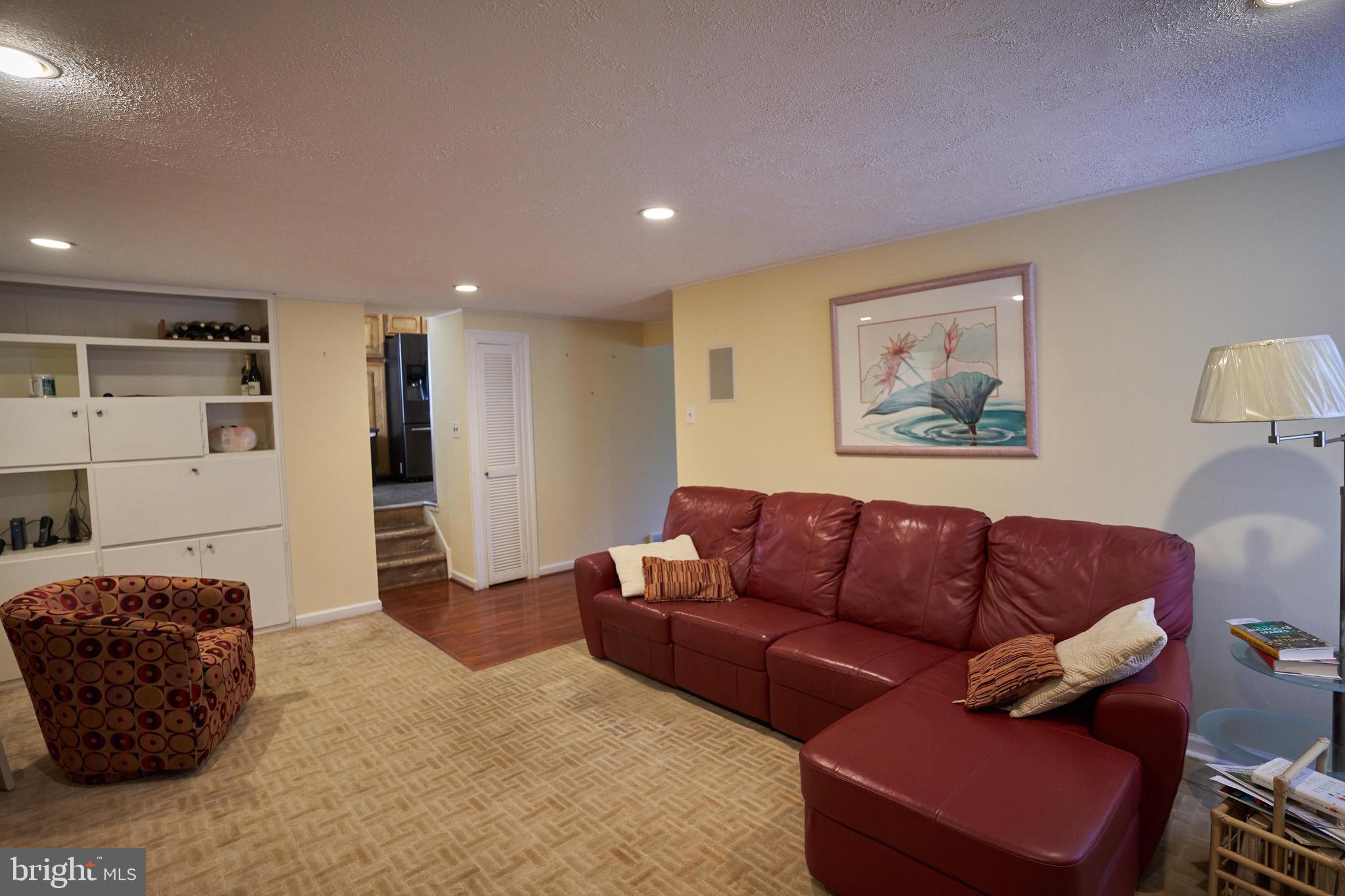 HUNTINGDON VALLEY - Residential