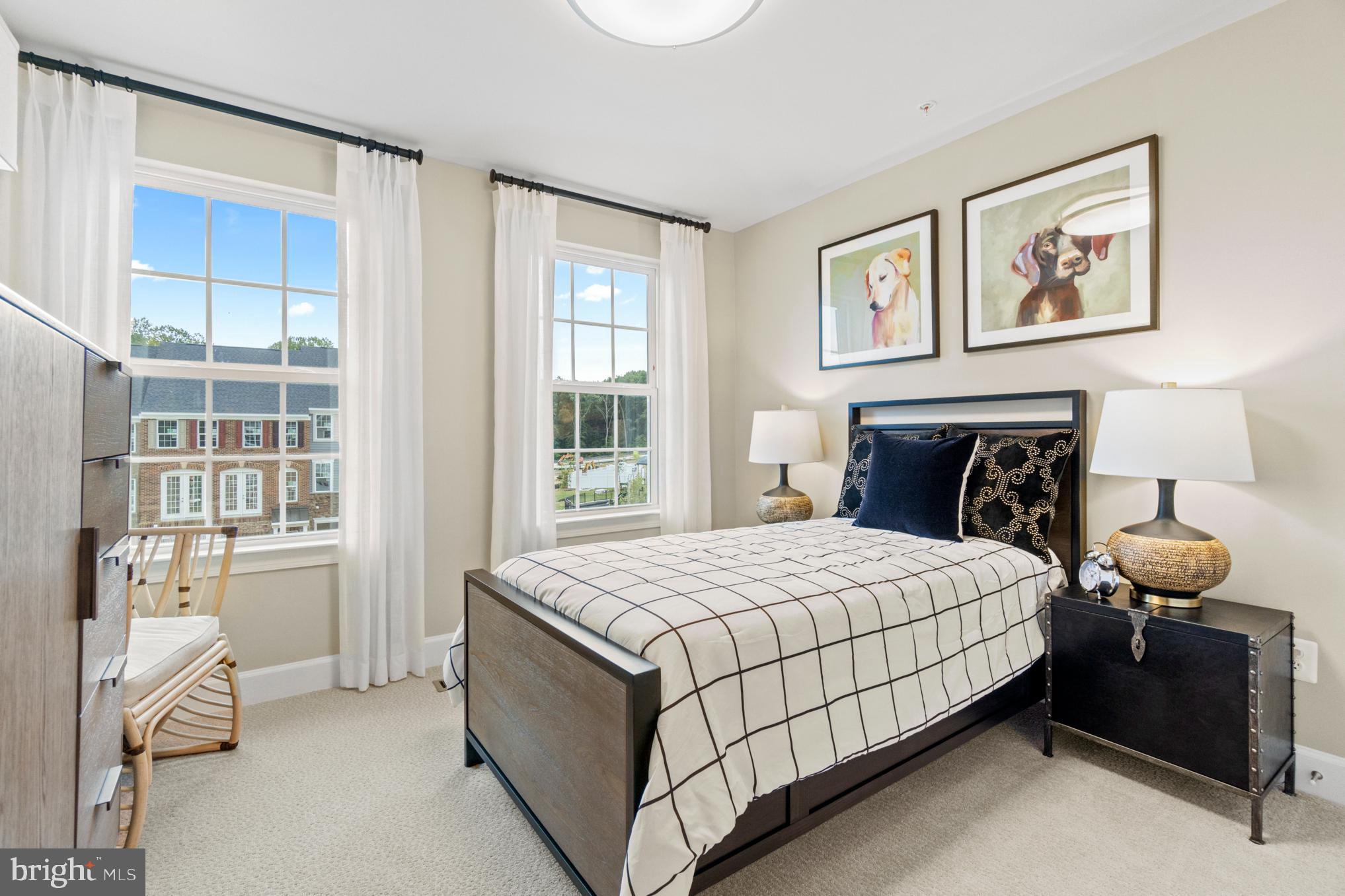 MARLBORO RIDGE - Residential