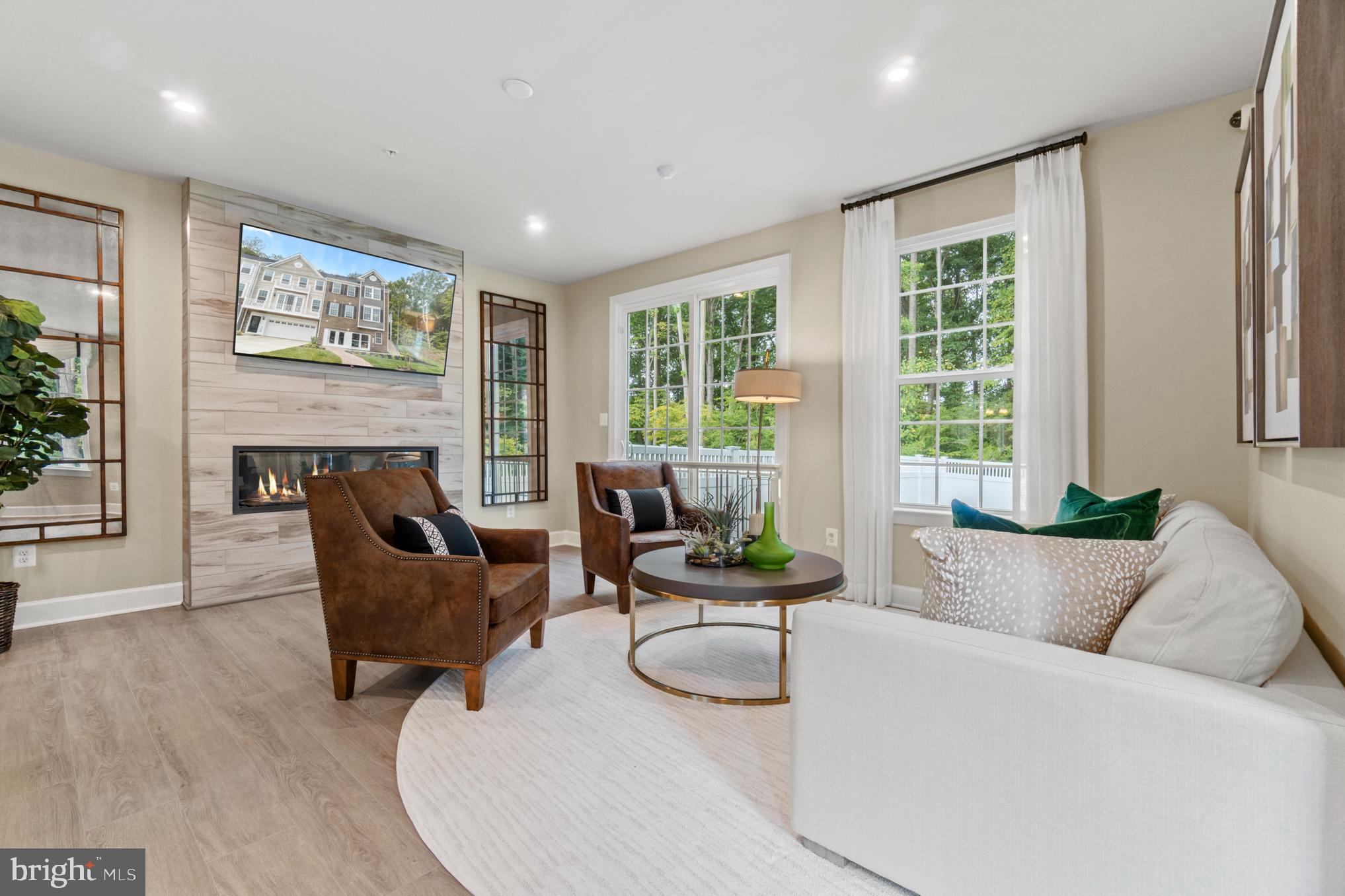 MARLBORO RIDGE - Residential