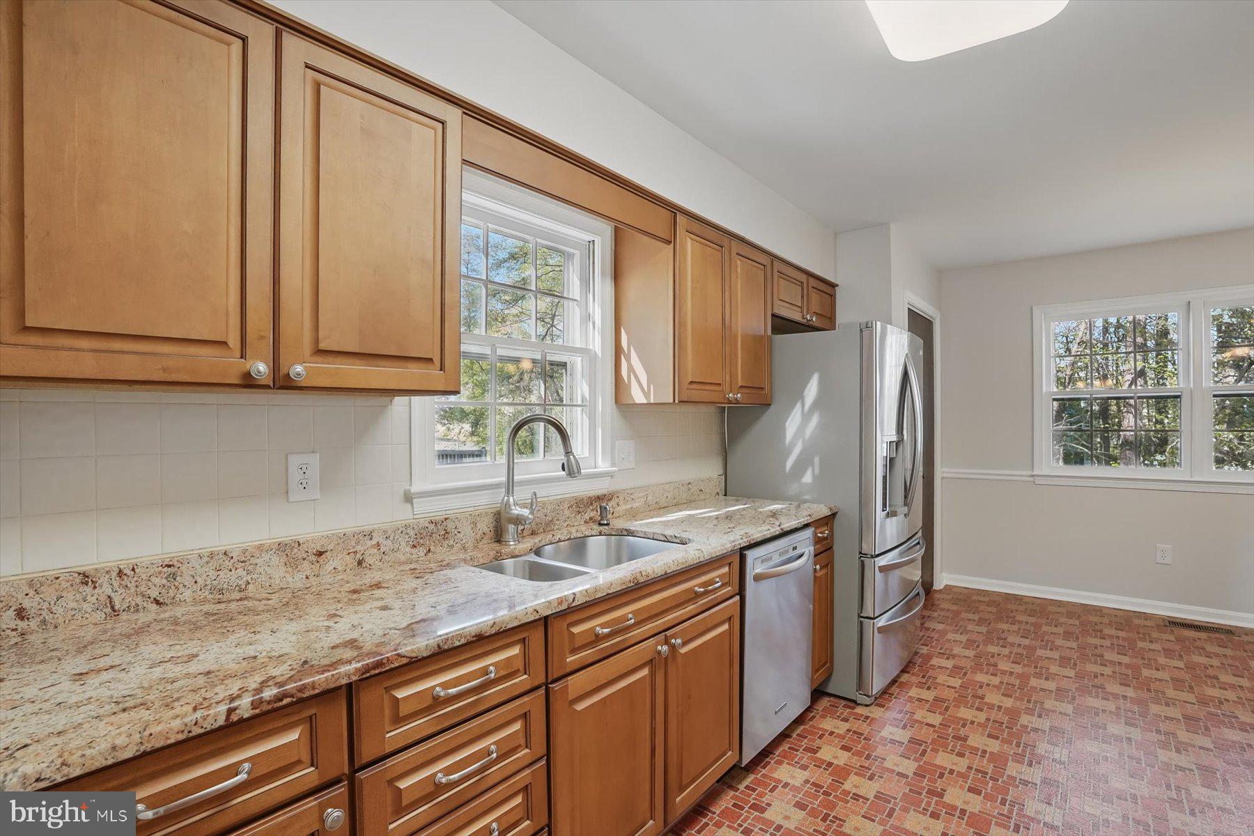 WOODBRIDGE - Residential