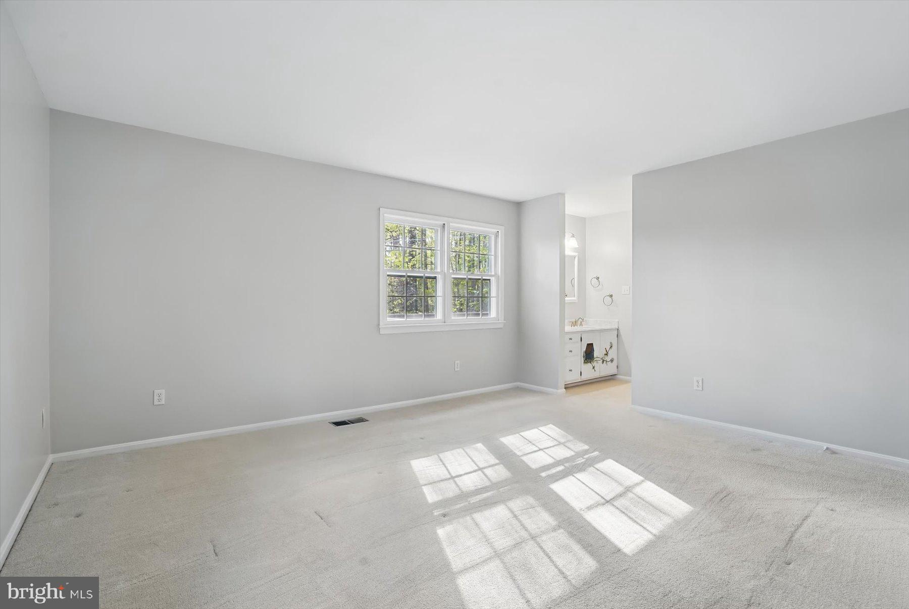 WOODBRIDGE - Residential