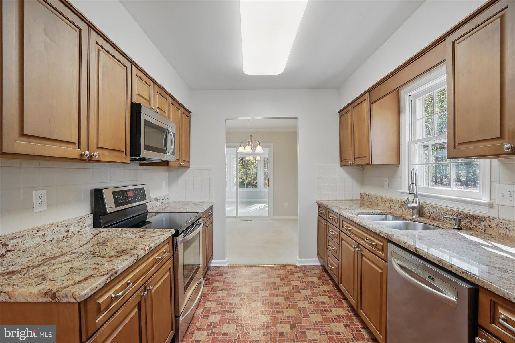 WOODBRIDGE - Residential