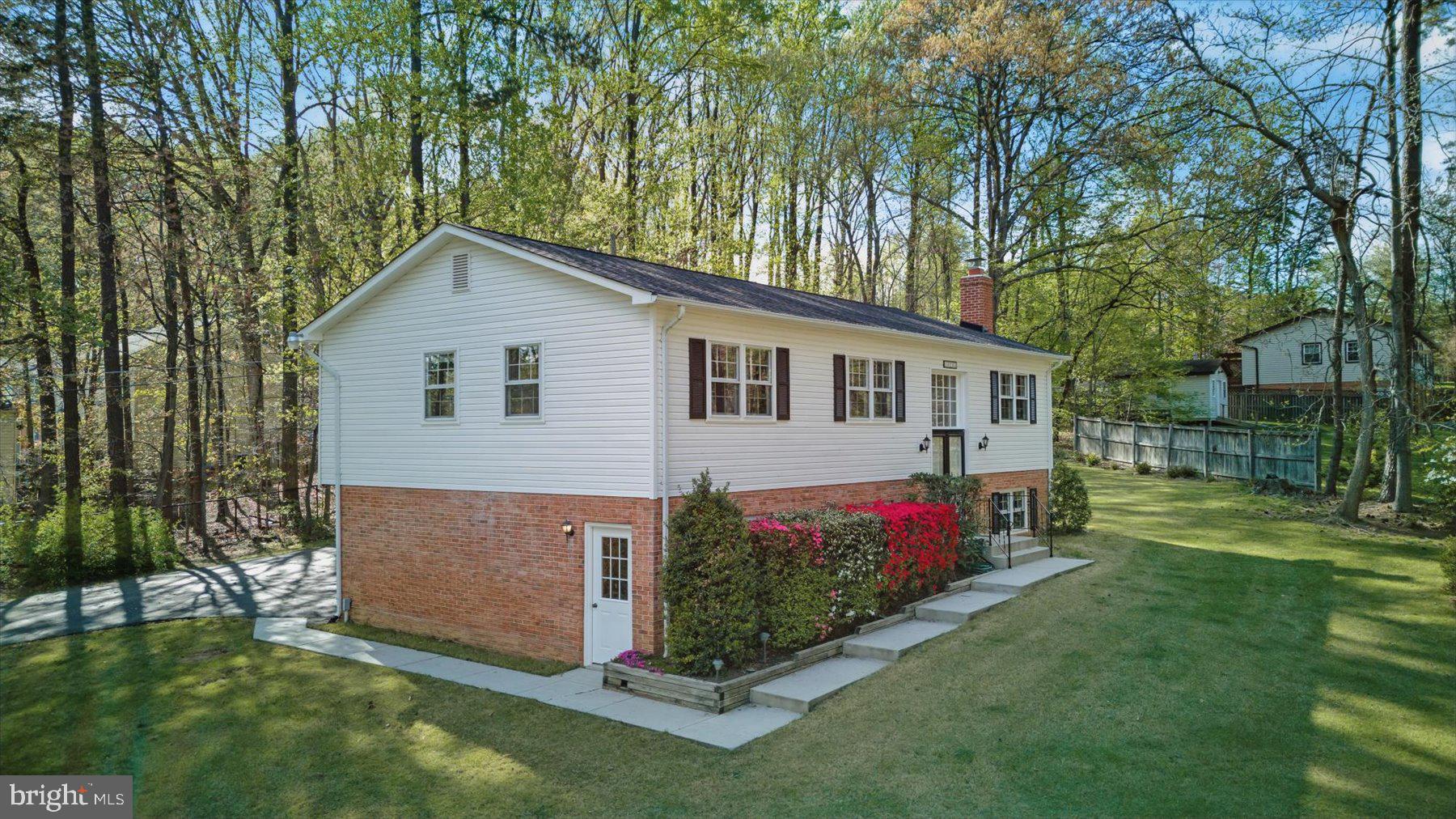 WOODBRIDGE - Residential