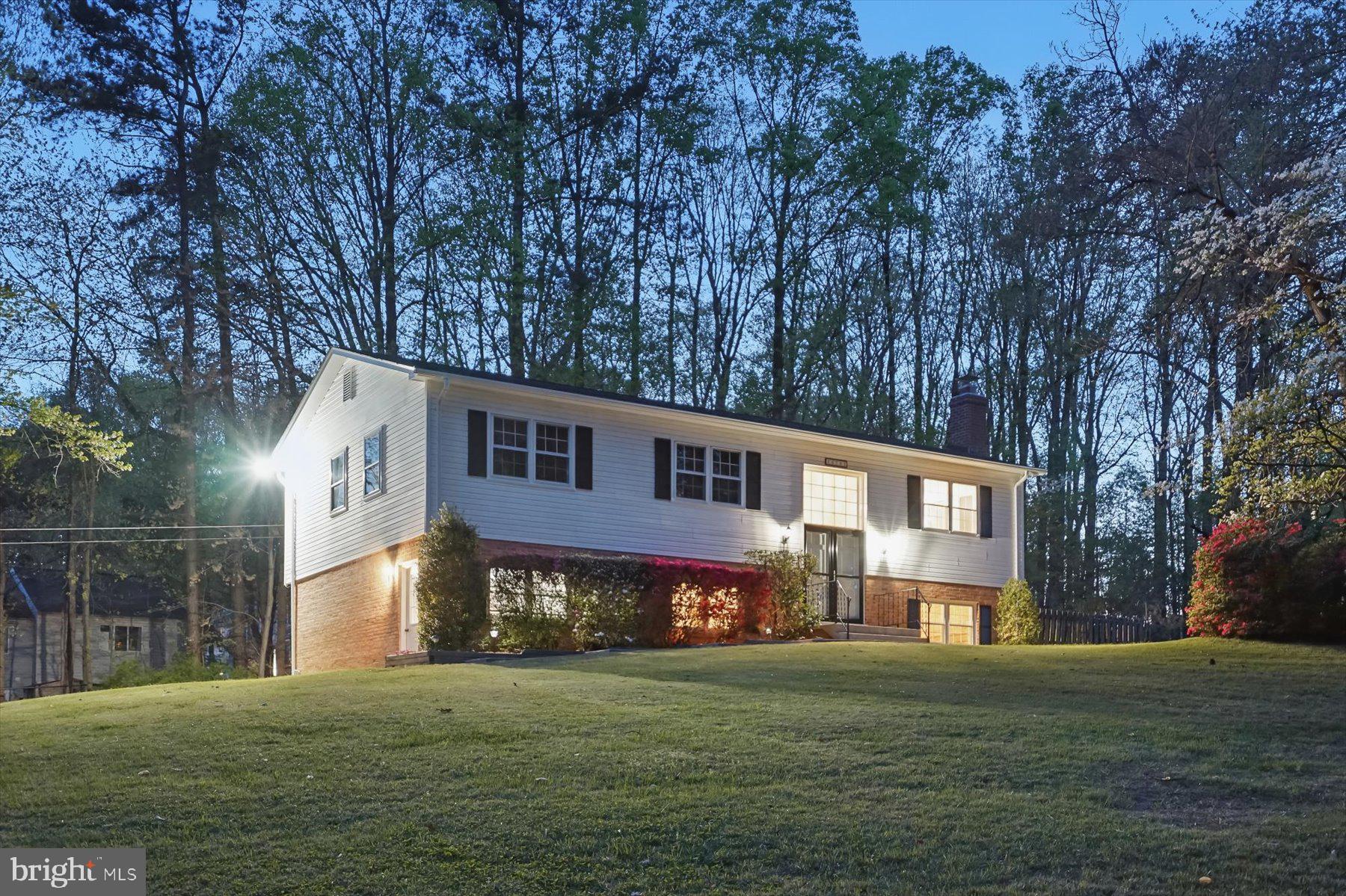 WOODBRIDGE - Residential