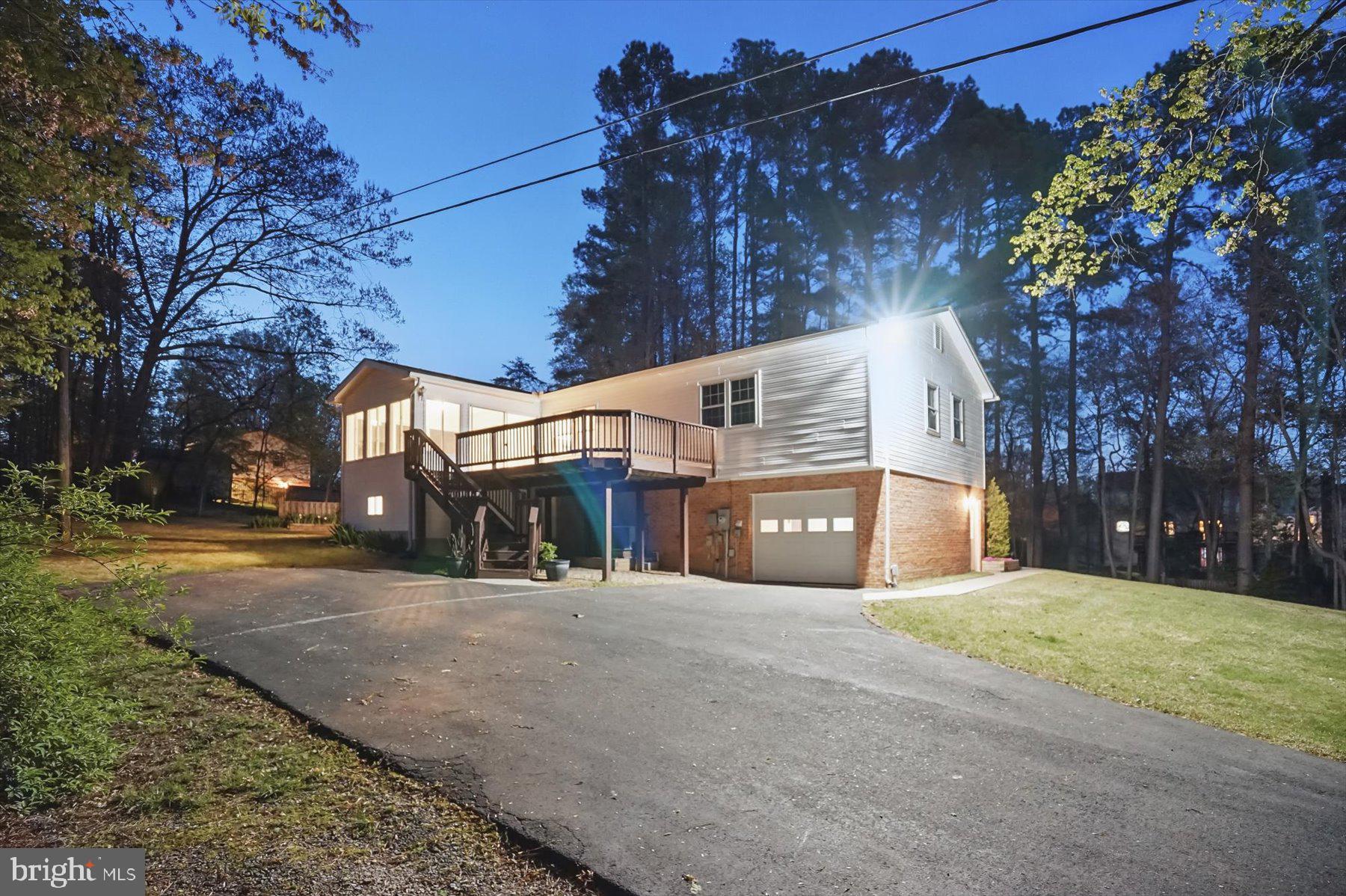 WOODBRIDGE - Residential