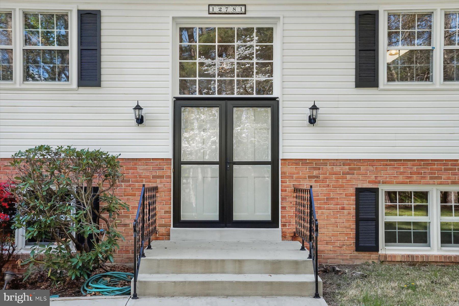 WOODBRIDGE - Residential