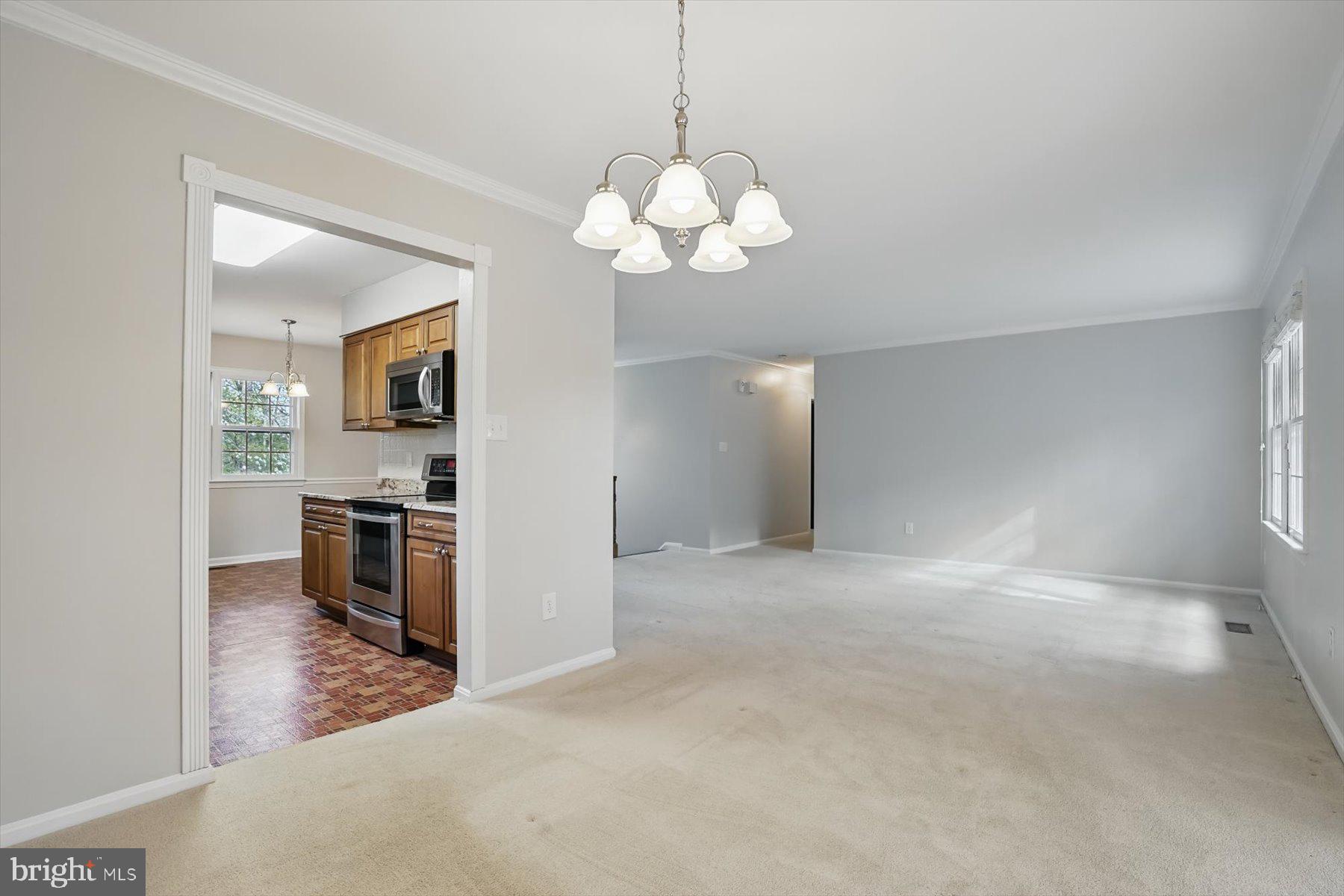 WOODBRIDGE - Residential