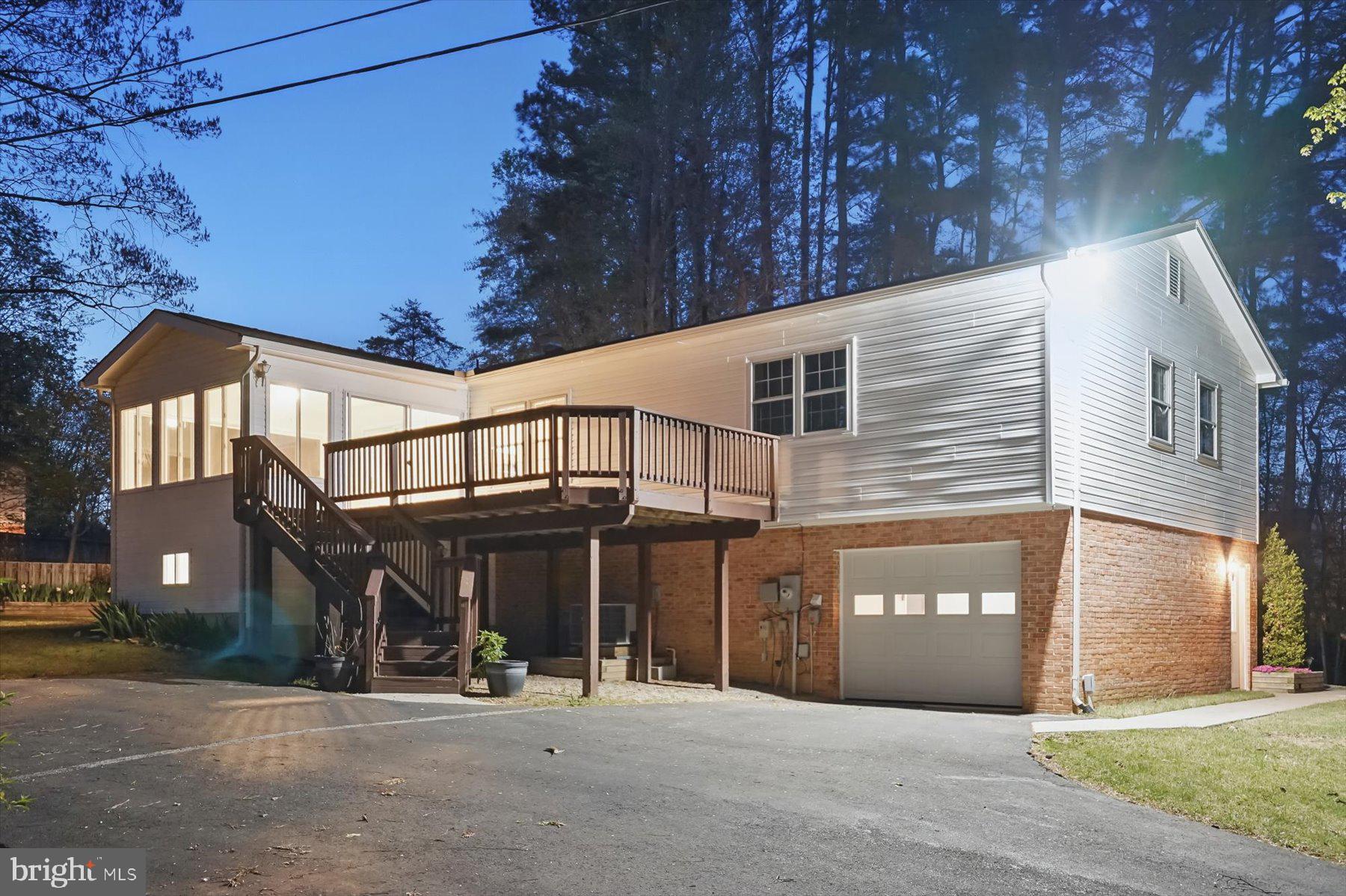 WOODBRIDGE - Residential