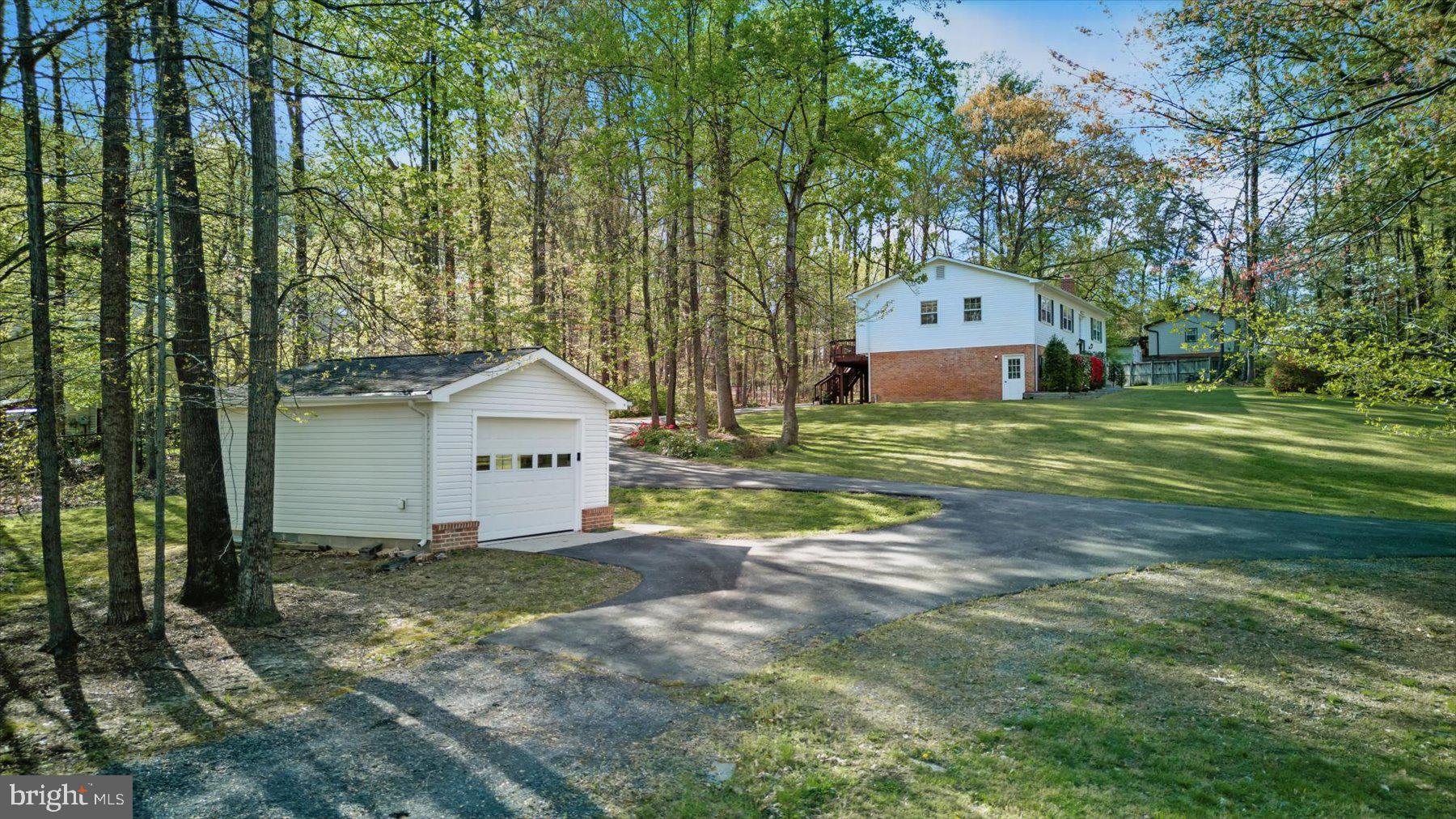 WOODBRIDGE - Residential