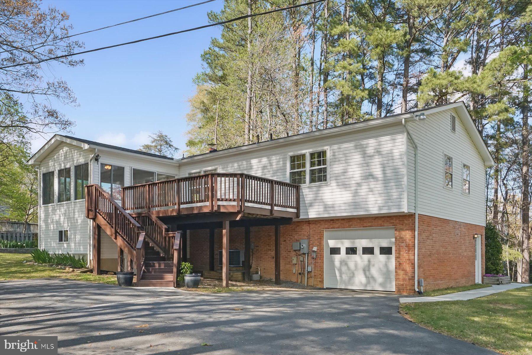 WOODBRIDGE - Residential